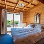 Sous Le Cielle D'ardenne - Met Sauna En Zwembad 펜션