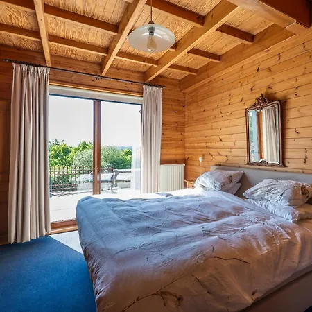 Sous Le Cielle D'ardenne - Met Sauna En Zwembad Casa de Férias