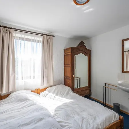 Casa de Férias Sous Le Cielle D'ardenne - Met Sauna En Zwembad La-Roche-en-Ardenne